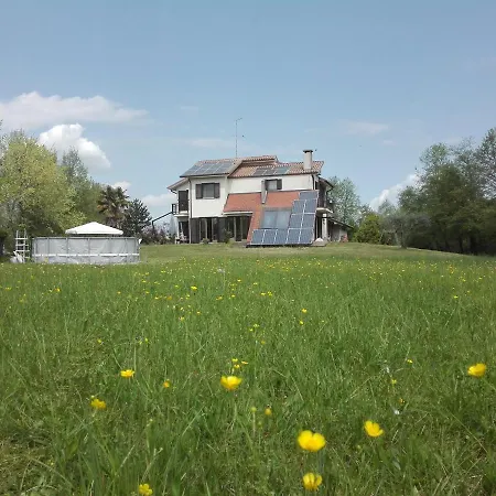 La Vie En Rose Bed & Breakfast
