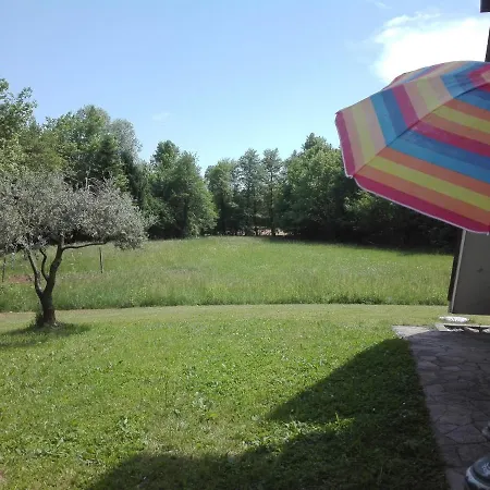 Bed & Breakfast La Vie En Rose 2*