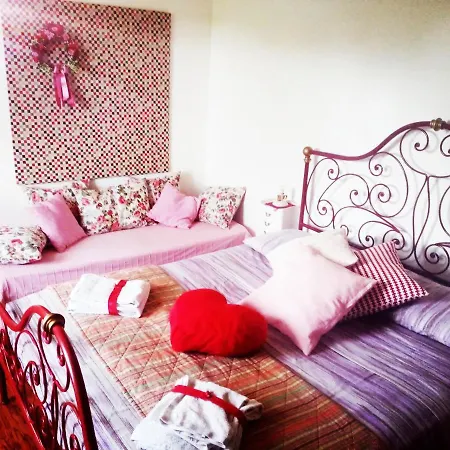 La Vie En Rose Buia