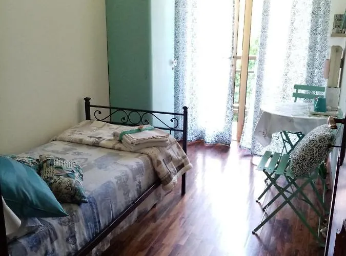 La Vie En Rose Panzió 3*