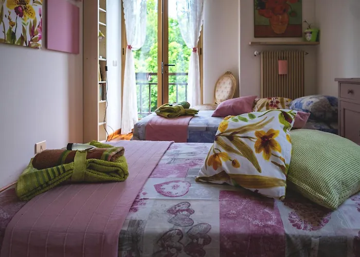 La Vie En Rose Panzió