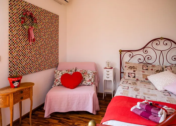 La Vie En Rose Panzió 3*