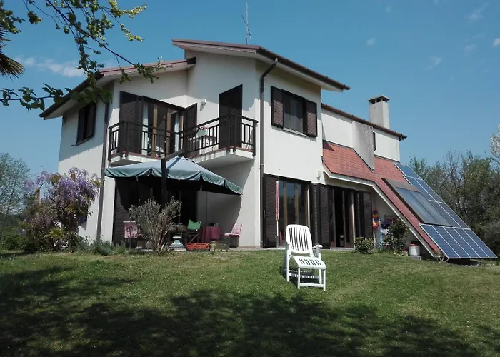 La Vie En Rose Panzió Buia